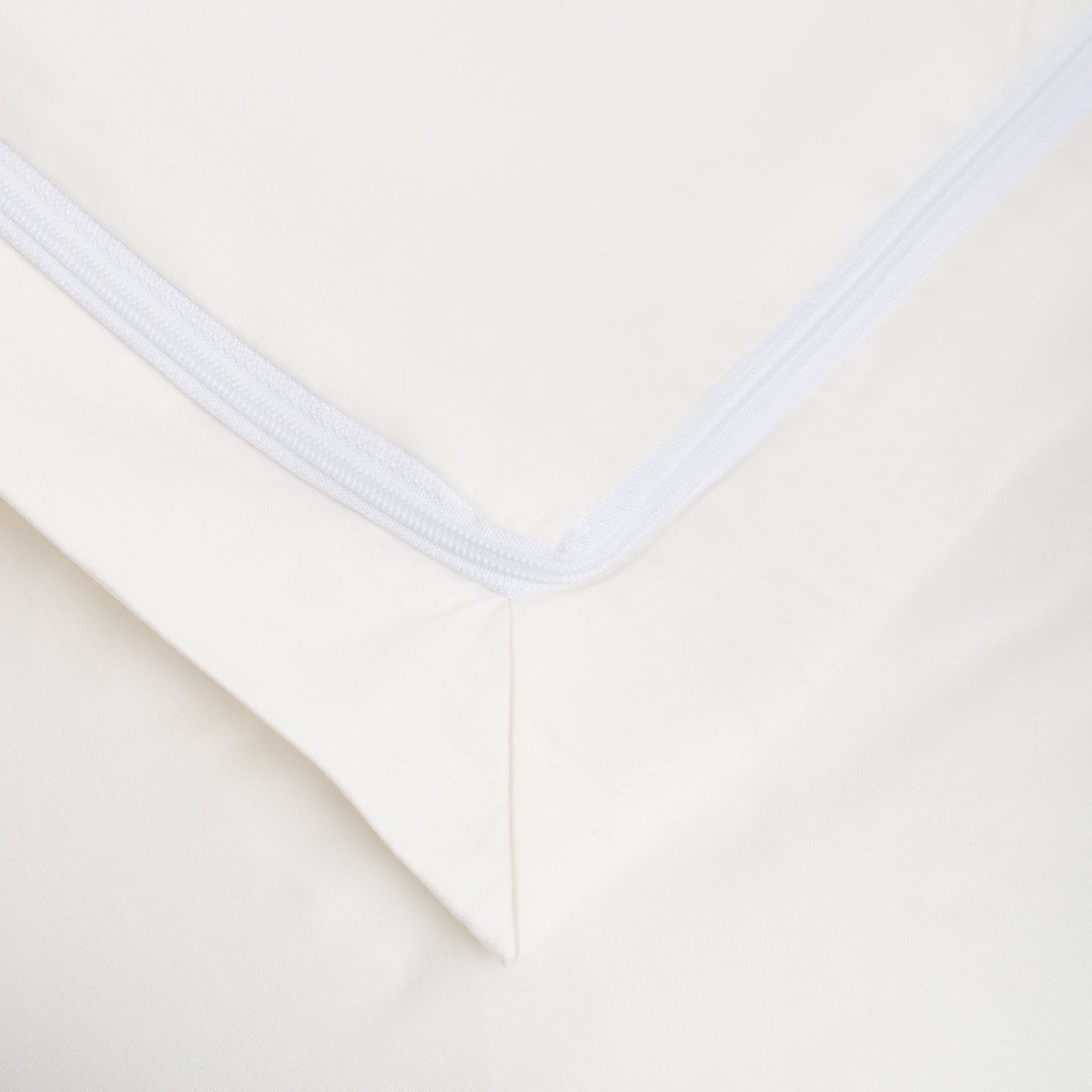 Ivory – Duvet Cover Set (Easy Change)