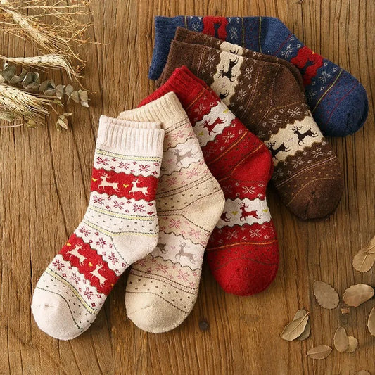 Christmas Socks with Nordic-Inspired Patterns 34-42