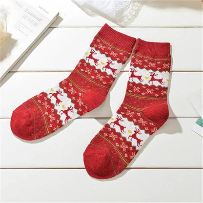 Christmas Socks with Nordic-Inspired Patterns 34-42